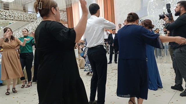 ТАНЦЫ НА ЛЕЗГИНСКОЙ СВАДЬБЕ В КАСПИЙСКЕ #shorts #weddingday #music #dance #wedding #love #life #leki