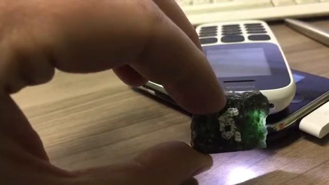 Как отличить настоящий нефрит от подделки смотреть онлайн