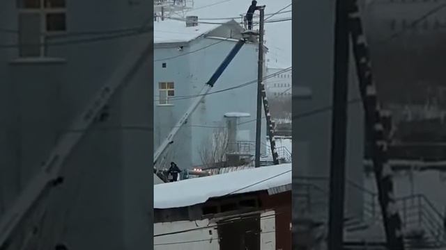 спасли котенка возле 1№ школы жатай смотреть онлайн