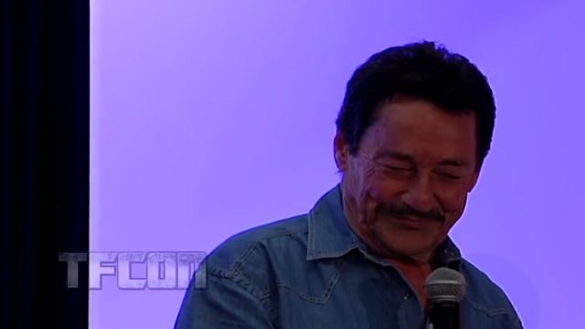 When Optimus Prime Died, Voice Actor Peter Cullen "Hated It" смотреть онлайн