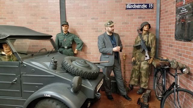The War Front Museum Vol. 1 - Type 82 VW Kubelwagen WWII German Diorama смотреть онлайн