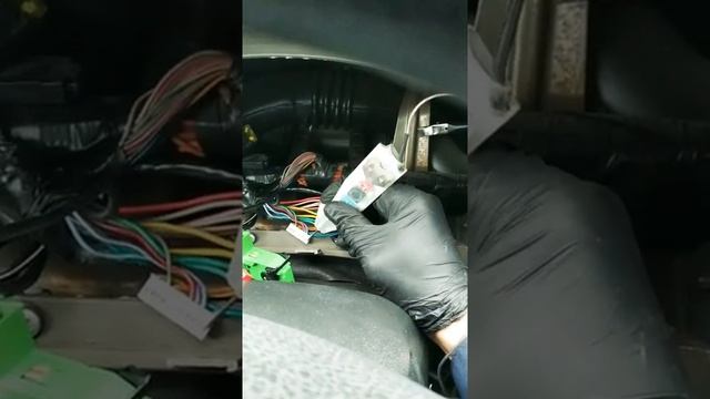 LADA KALINA. Отключение сигнализации смотреть онлайн