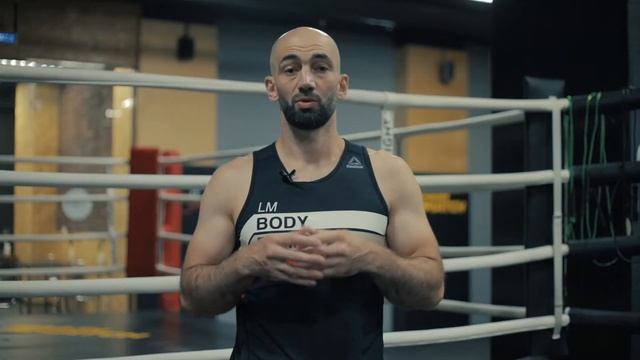 Джеб или Прямой Удар с передней руки (Как Правильно Бить). смотреть онлайн