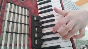 Моя бабушка курит трубку на аккордеоне, вступление, разбор