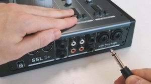 Как правильно подключить студийные мониторы (колонки, акустику) к звуковой карте. Настройка сетапа.