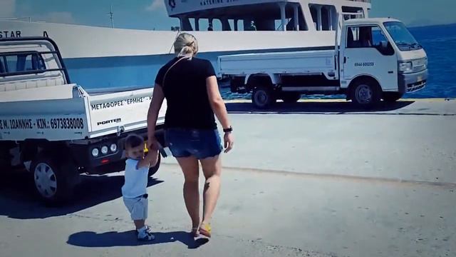 Возвращение после прогулки на Спецес) смотреть онлайн