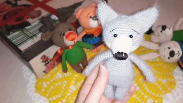 Готовые работы ,аленькие игрушки крючком смотреть онлайн