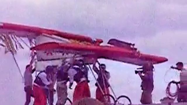 Олег Скрипка сотоварищи на RedBull Flugtag Moscow 2009