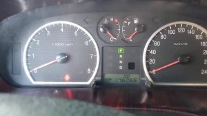 Хундай Соната 2006 года  не крутит стартер  ...