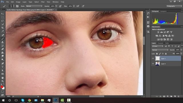 Photoshop Tutorial: HOW TO MAKE SOMEONE HAVE RED/HIGH EYES смотреть онлайн