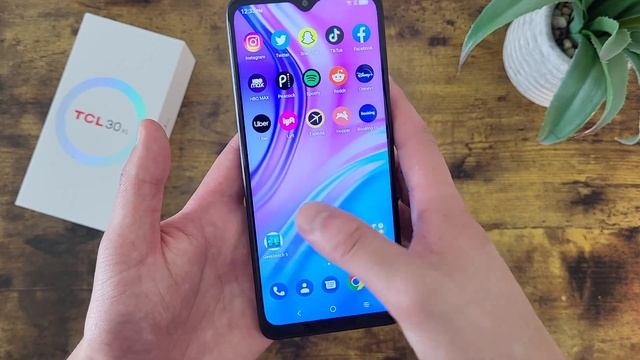 TCL 30 XL - First Look смотреть онлайн