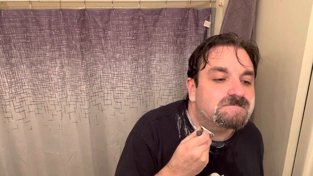 A Slideback Sunday Shave смотреть онлайн