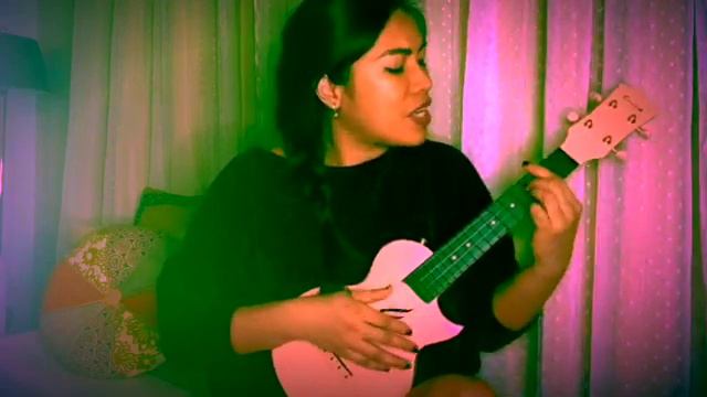 Put Your Records On | Corinne Bailey Rae | Ukulele Cover смотреть онлайн