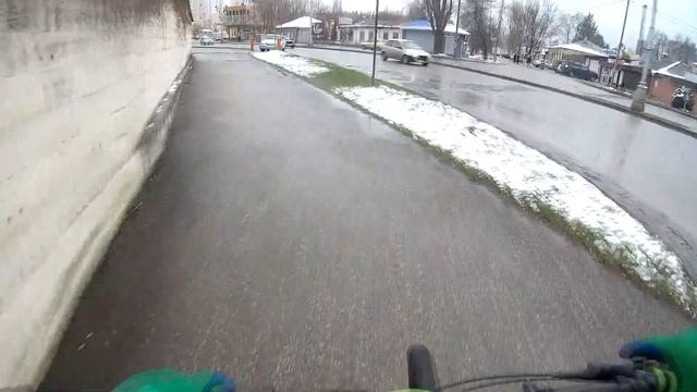 Катаю по городу.Тест камеры. смотреть онлайн