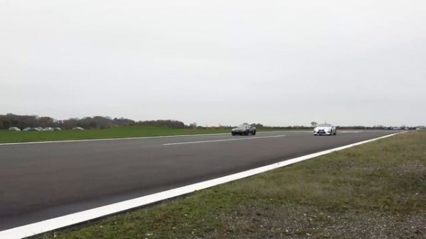 Lexus LFA против Lexus LC500 - ГОНКА и ПРОВЕРКА ТОРМОЖЕНИЯ