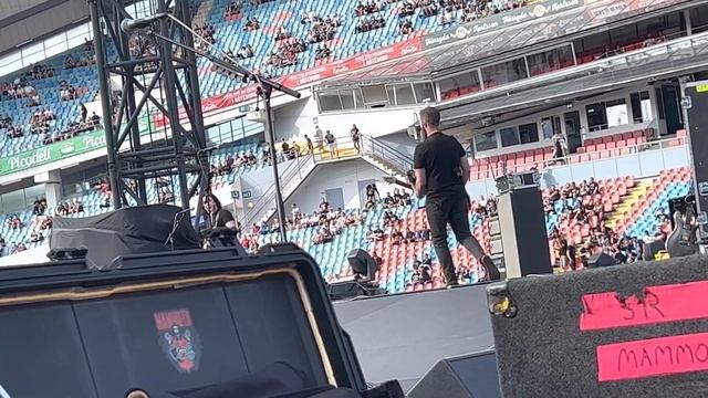Mammoth WVH: Mammoth [Live 4K] (Gothenburg, Sweden - June 16, 2023) смотреть онлайн