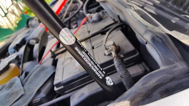 Упор капота Lexus Gs / Aristo Jzs161 Jzs160