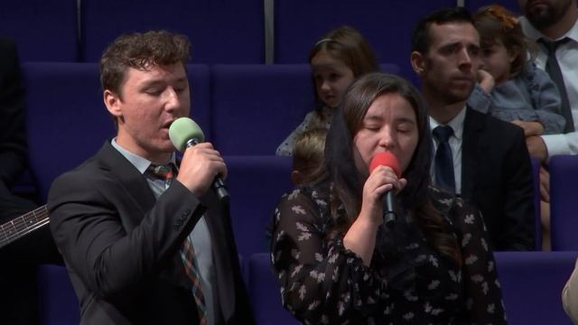 Осень, осень, листья пожелтели | Семья Шевчик смотреть онлайн