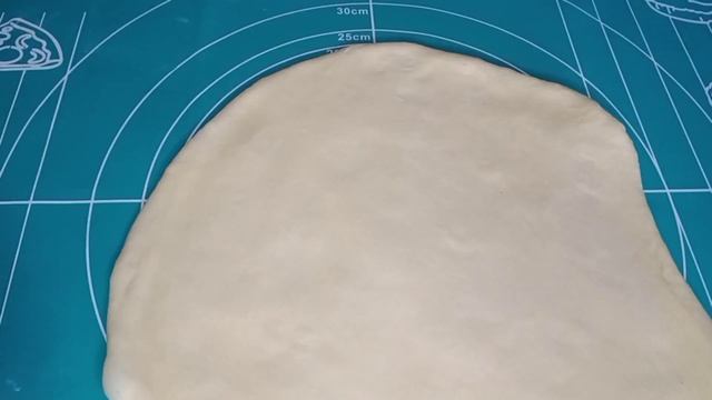 Мини коржики на кефире из универсального теста#сдоба #коржик #вкусноибыстро смотреть онлайн