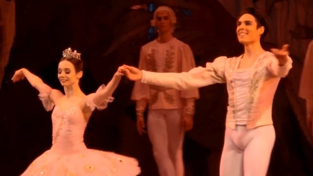 Мария Кочеткова Маша в "Щелкунчике" Мариинский театр смотреть онлайн