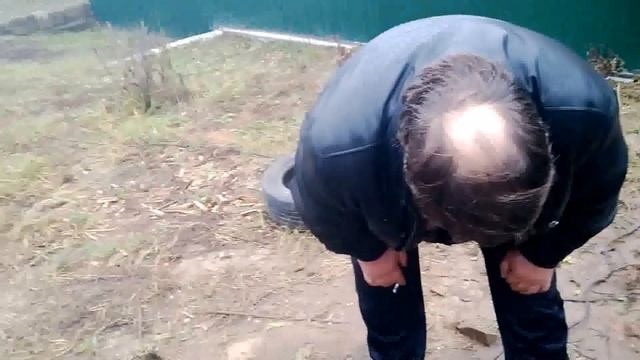 Незаконное отключение магистарльной трубы в присутствии сотрудника полиции Озерского района смотреть онлайн