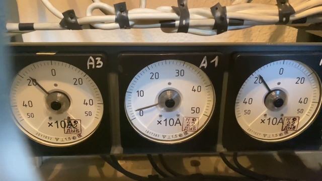 Амперметры ЭП2Д-012202. Разгон и Эдт. От пл.Сколково до пл.Немчиновка. 16.09.2023. смотреть онлайн