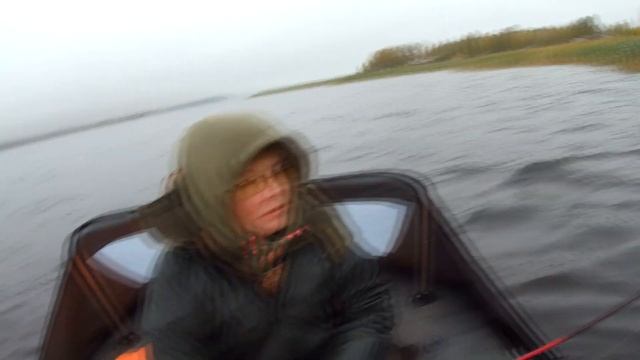 Осень. Щука. Ладога. Закрываем сезон. смотреть онлайн