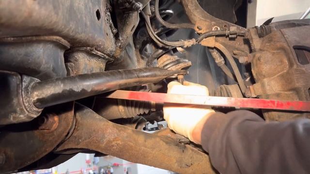 How To Replace 2007-2021 Ford Expedition Sway Bar End Links смотреть онлайн