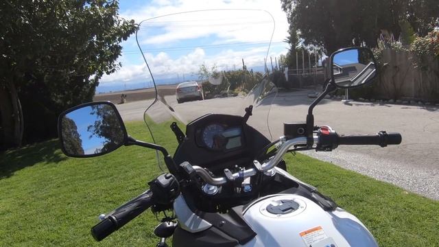 Vstream wind screen on a 2017 Suzuki Vstrom 650 смотреть онлайн