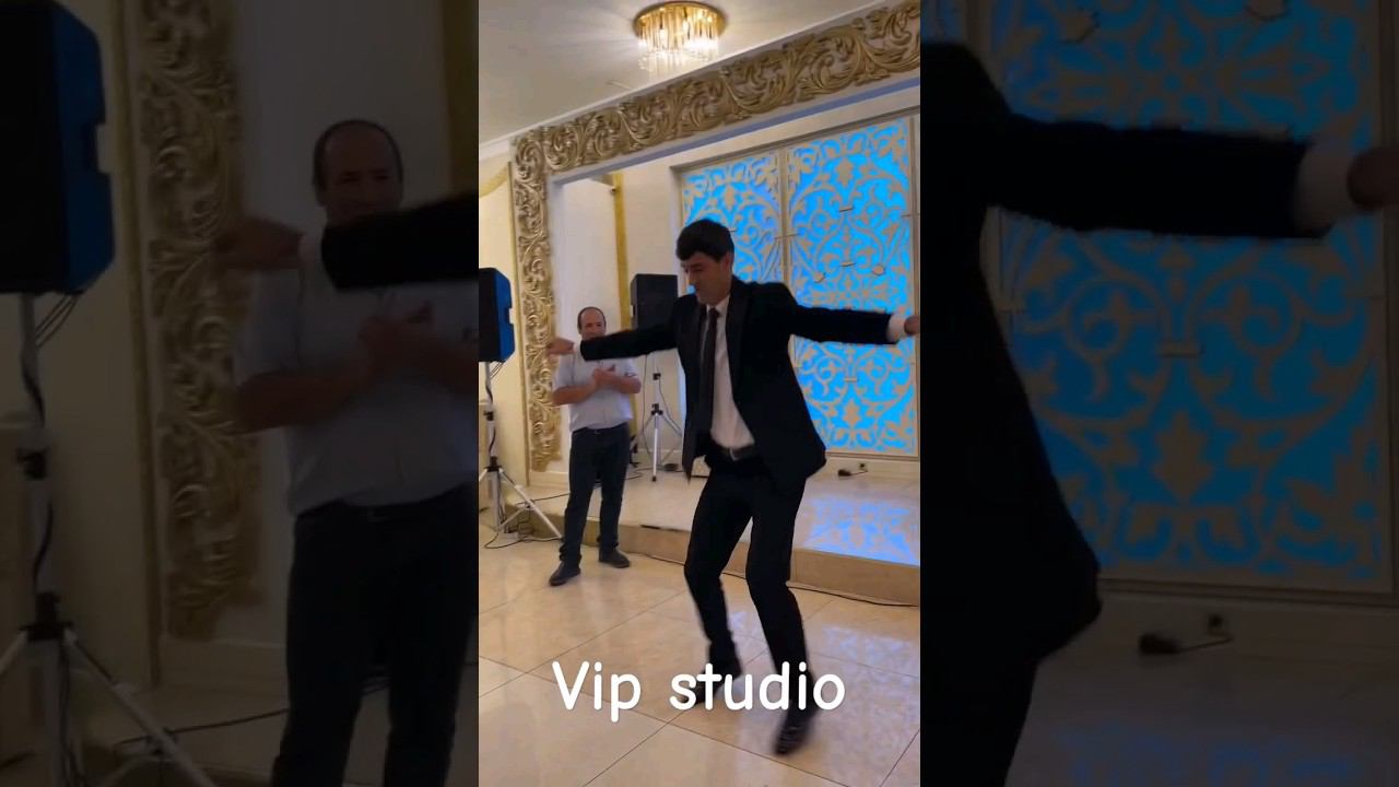 Классный Танец от тамады #shorts смотреть онлайн