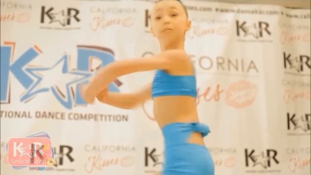 Girls vs Guys Dubstep Dance Battle 2022! (Dance Off) Who wins? The Guys or the girls? Marquese Scot смотреть онлайн