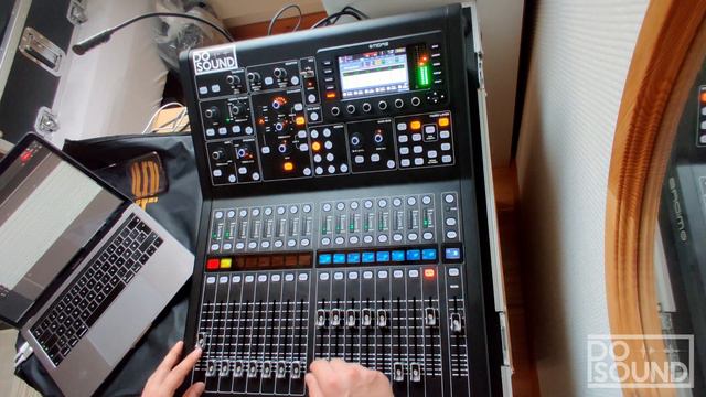 MIDAS M32r LIVE mixing JAMES MAY 'HOLD ON YOU' смотреть онлайн