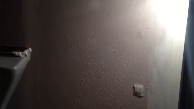 Нанесение декоративной штукатурки