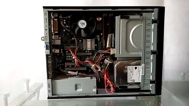 Обзор мини системника Acer и решение проблемы с озу на материнской плате ASRock 4Core1600-GLAN/M смотреть онлайн