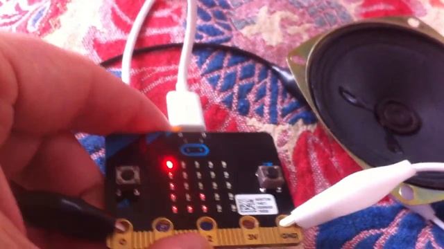 My 1st BBC Microbit Game - in Python смотреть онлайн