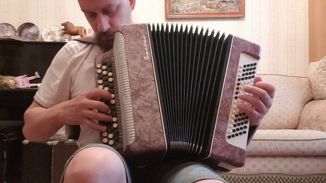 Баян Восток. детский. уменьшенный. демонстрация. продажа. смотреть онлайн