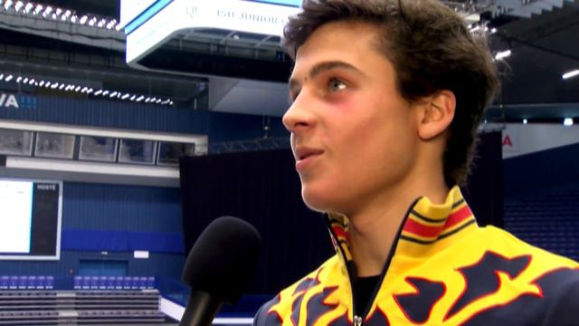 Ton Consul of Spain rinkside interview смотреть онлайн