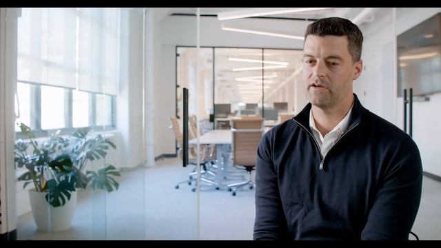 The Mission That Drives Stash смотреть онлайн