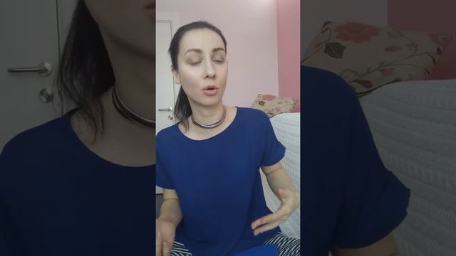 Как правильно задавать вопросы картам в раскладе таро смотреть онлайн