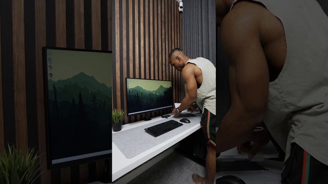 A Minimal & Portable Gaming Desk Setup! смотреть онлайн