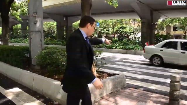 Евгений Колесов, Бабушка бомж в Гуанчжоу смотреть онлайн