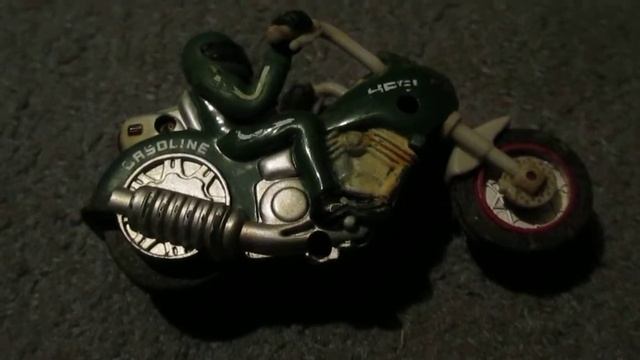 Чендлер, Форд Файрлайн Кроун Виктория и Хэсс (Chandler, Ford Fairlane Crown Victoria & Hess) смотреть онлайн