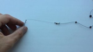 Как оснастить маховую удочку. Простая оснастка с подпаском. Удочка на плотву, уклейку,карася. Ловит