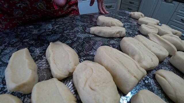 Потрясающие сахарные рогалики и булочки с повидлом смотреть онлайн