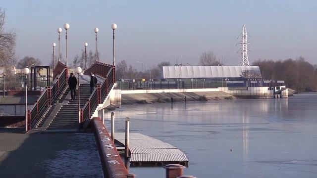 Осторожно, тонкий лёд! Об опасностях зимней рыбалки смотреть онлайн
