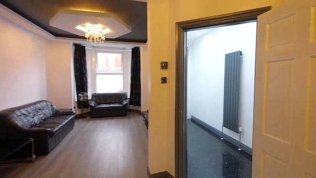 Stamford Street, Old Trafford - JP & Brimelow Video Tour смотреть онлайн