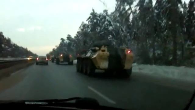 Колонна БТР на Горьковском шоссе смотреть онлайн