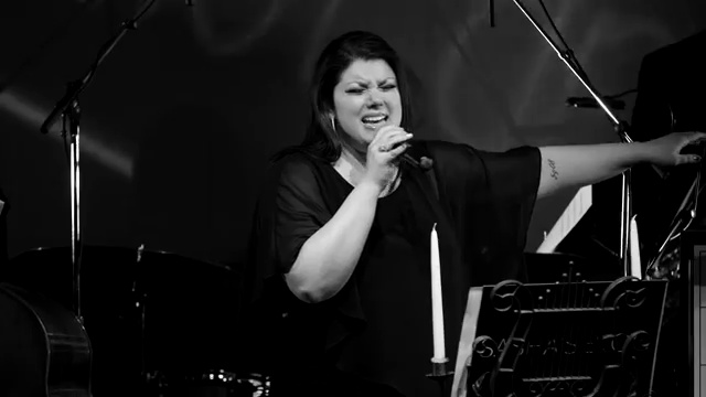 Sasha's Bloc - Feels Like Jazz смотреть онлайн