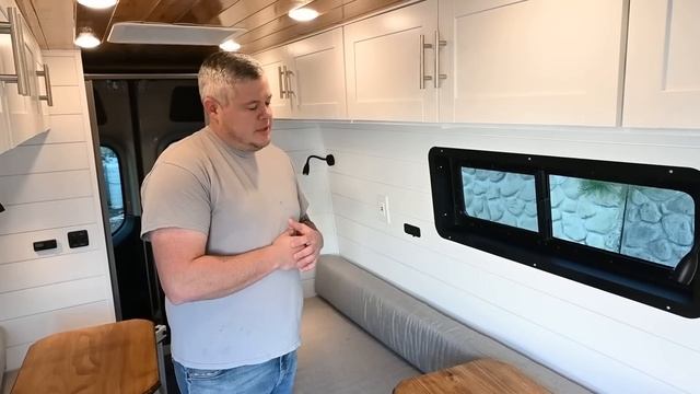 BIGGEST Van Shower Ever | 4x4 Sprinter Camper Van Tiny Home смотреть онлайн