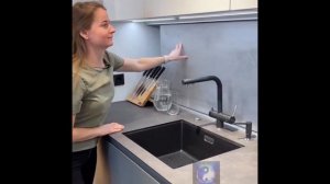 Лайфхак. Выдвижной фартук на кухне. #Shorts